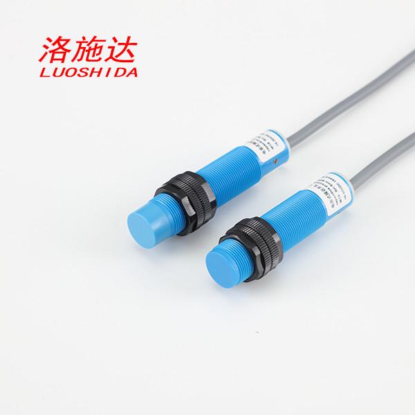 M18 Capacitive Proximity Sensor Switch DC Plastic Cylindrical Distance
