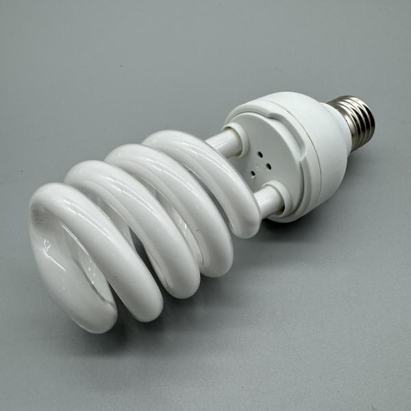 Wattage 220V/110V CFL UVB Reptile Light Bulb For Natural Behaviors Of Desert