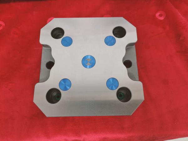 Quality Manual CNC Milling Clamps 0.005mm Quick Change Pallet System for sale