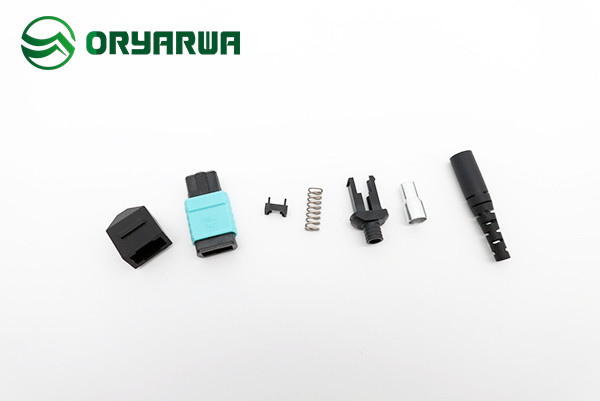 RoHS 3.0mm Female MPO Fiber Connector UPC APC Polished For FTTX