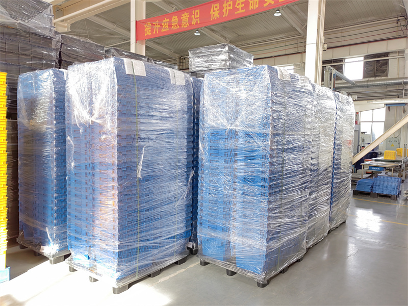 Reusable Attached Lid Container Nestable Logistic Moving PP Solid Box with Hinged Lid