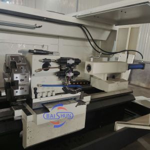 China QK1332 CNC Pipe Threading Lathe 800mm Swing 320mm Threading wholesale