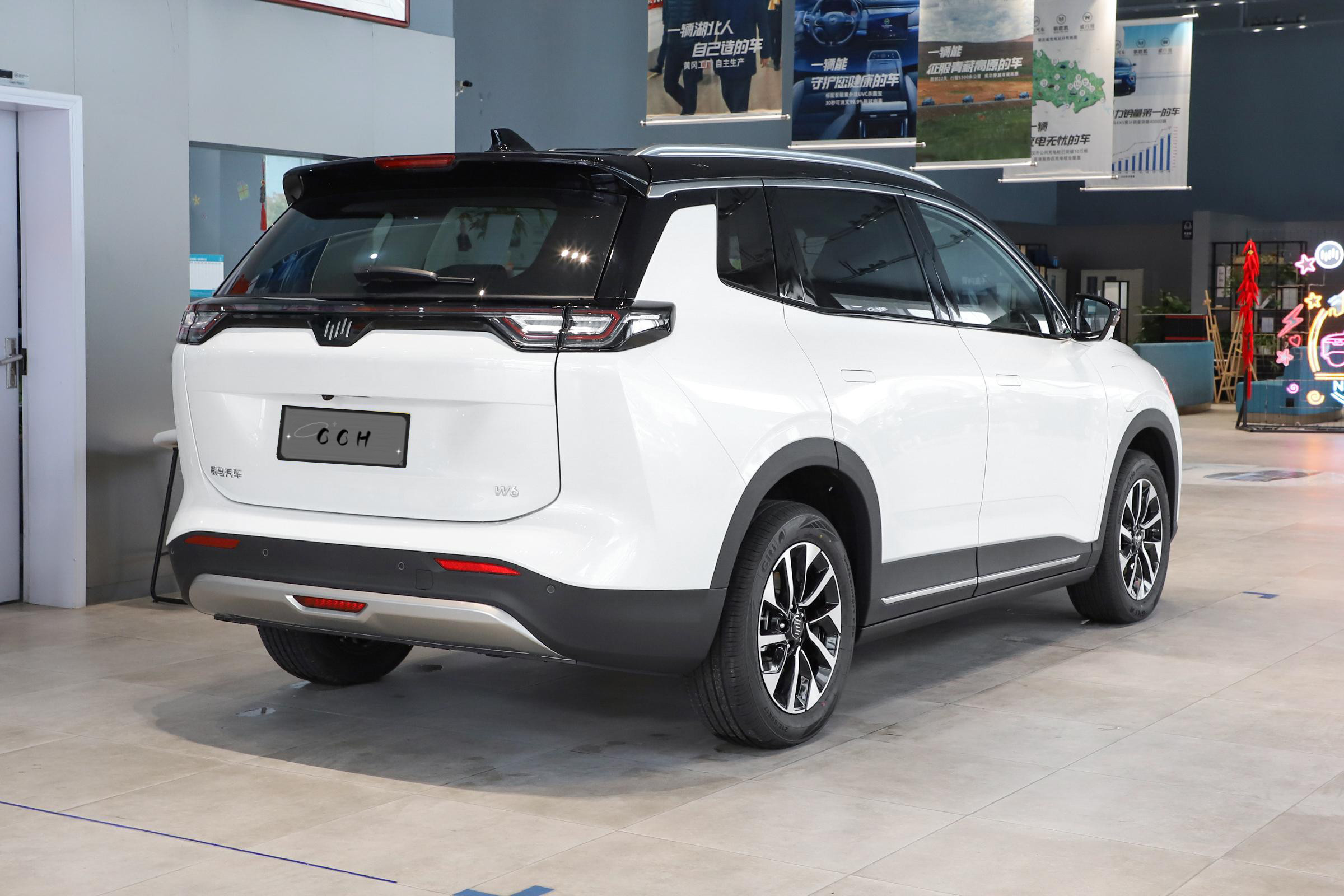 Single Speed Transmission Full Electric SUVs Weima W6 Medium SUV