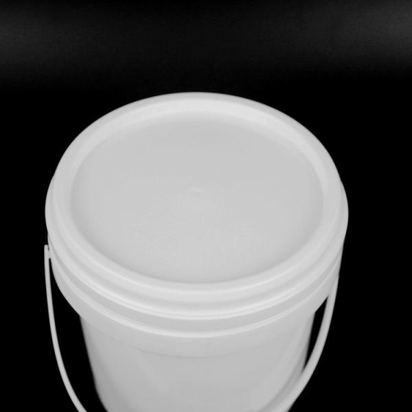2L Plastic Pet Food Storage Bucket with Lid