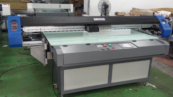 Quality Universal UV Flatbed Printer 220V With Double DX7 Printhead for sale