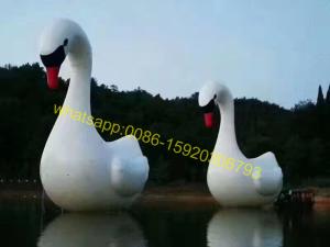 China lake giant inflatable swan wholesale