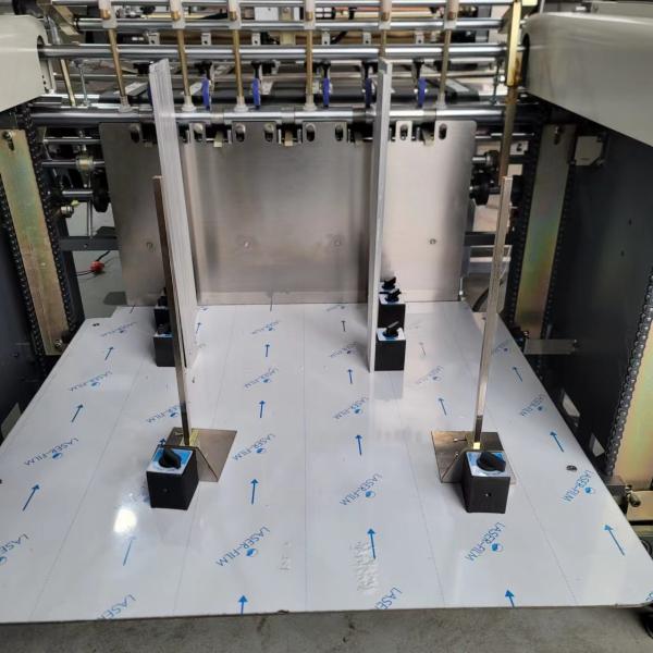 Paper Forming Machine Sheet-fed Paper Feeding Machine Sheets Gluing Machine