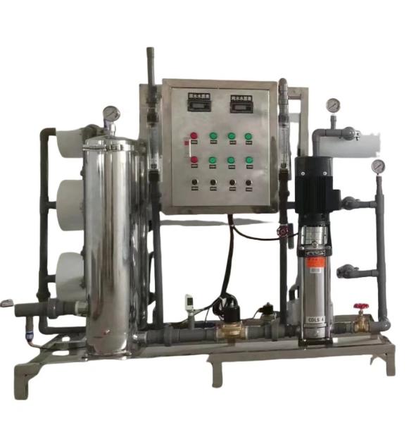 Quality Metal Smelting Reverse Osmosis Pure Water Configuration Water Output 3 Tons/Hour Power 4000w Power Supply 380/440v for sale