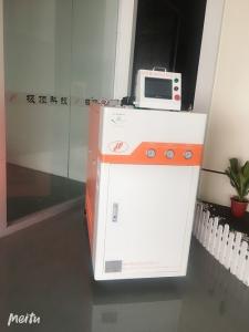 China High Gloss Mold Water Temperature Controller Multi Function 3 KW Cooling Power wholesale