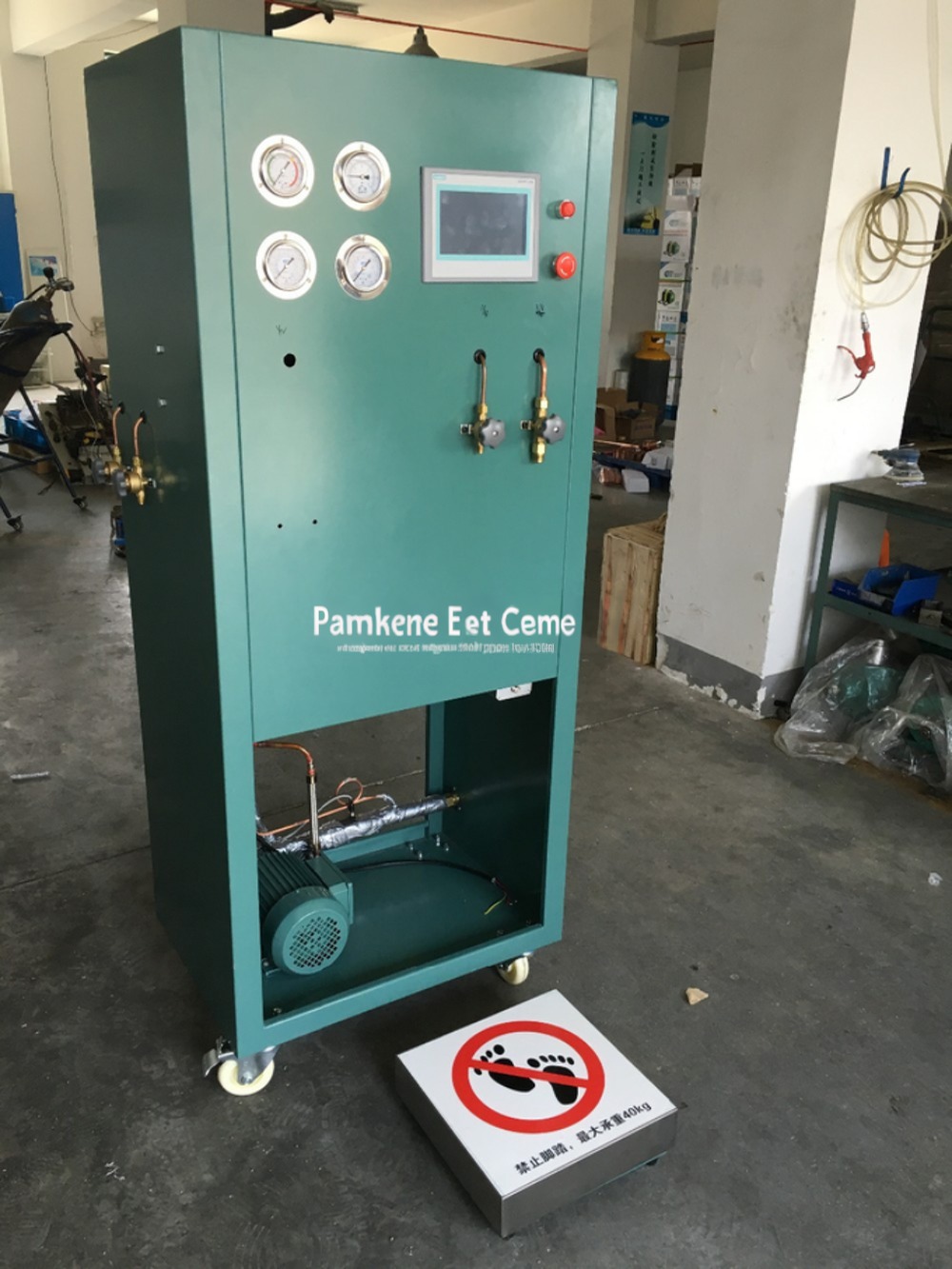 A/C Freon Refrigerant Split Charging Filling Machine R134a R404a Gas Recovery Recharge Machine