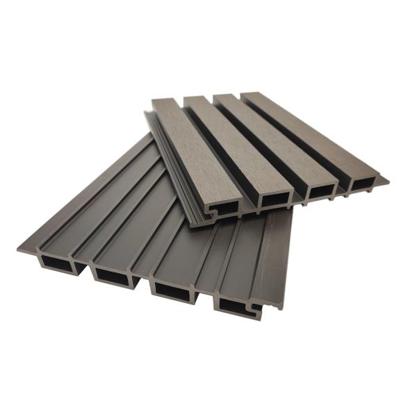 Quality Hollow Exterior Fluted WPC Wall Panels Cladding Panel Wood Grain WPC Board Partition for sale