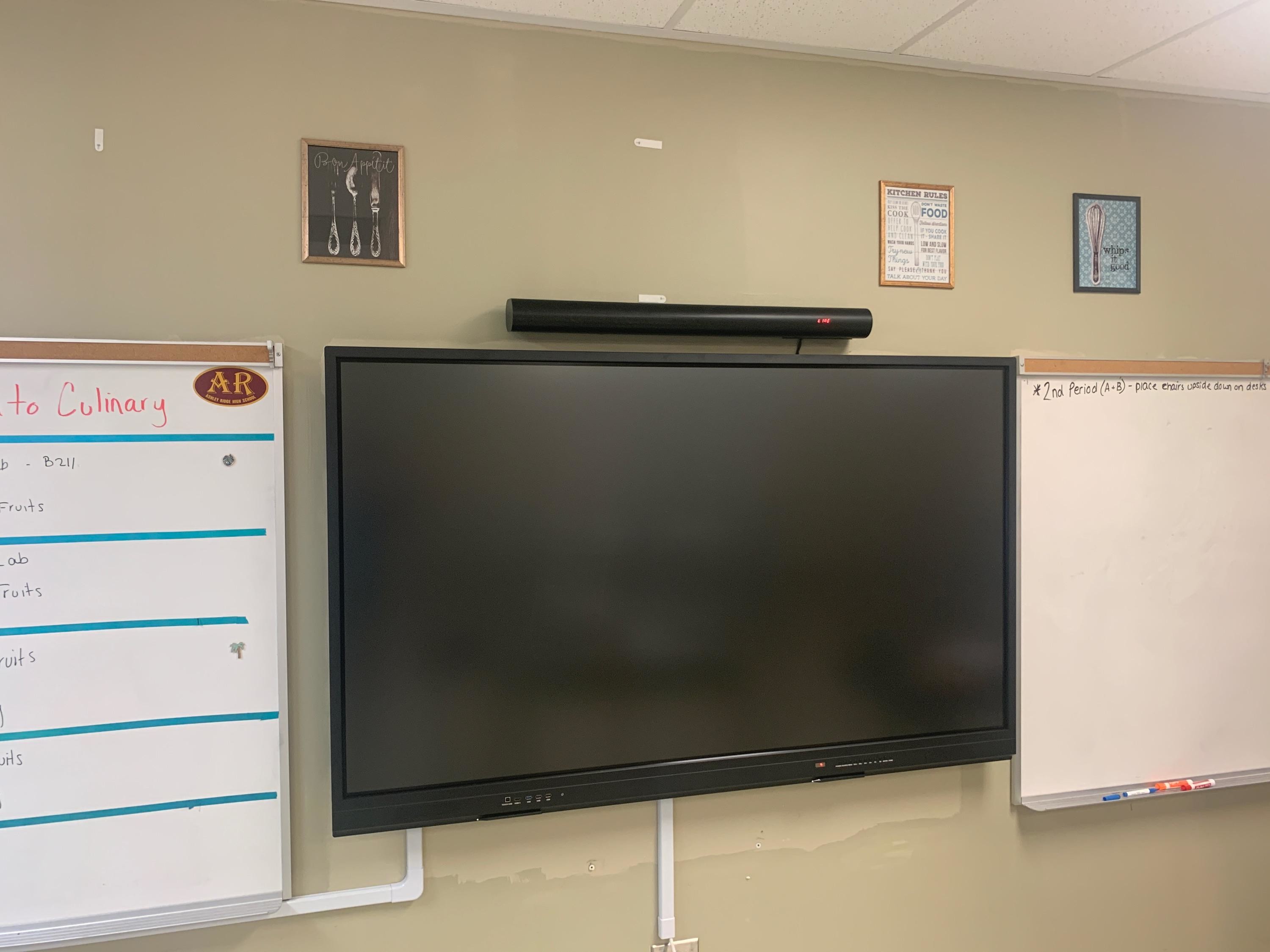 32G Interactive Touch Screen Monitor , 8ms Smart Board Panel