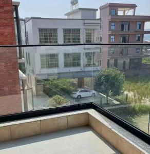 Easy Maintenance Aluminium And Glass Railing High Strength With Handrail