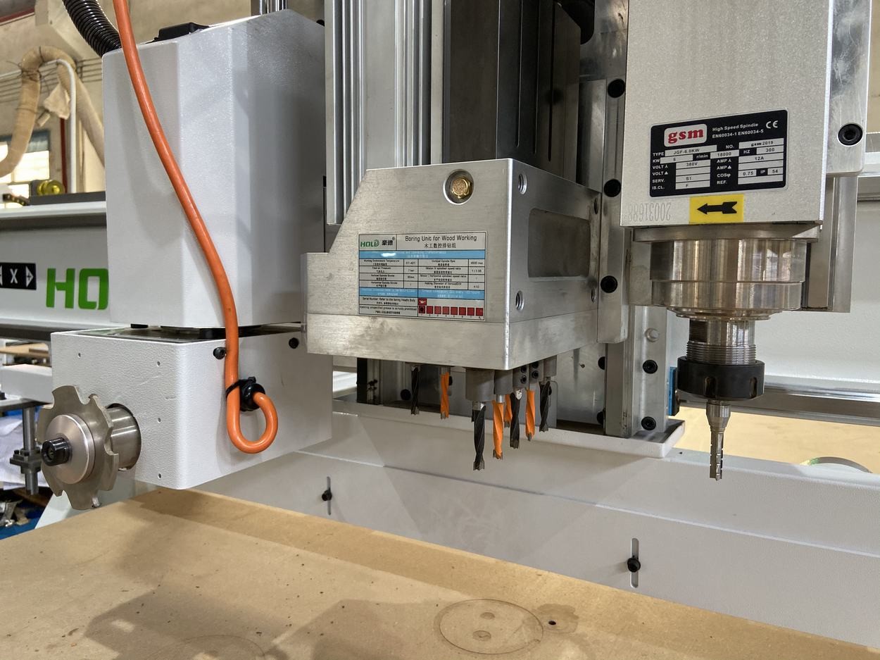 4x8 3 Axis Woodworking Cnc Router Machine Computerized Automatic Loading Unloading 25m Min