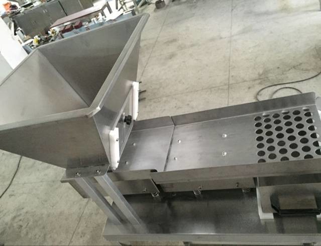 GMP 80pcs/Min Counting Horizontal Packing Machine