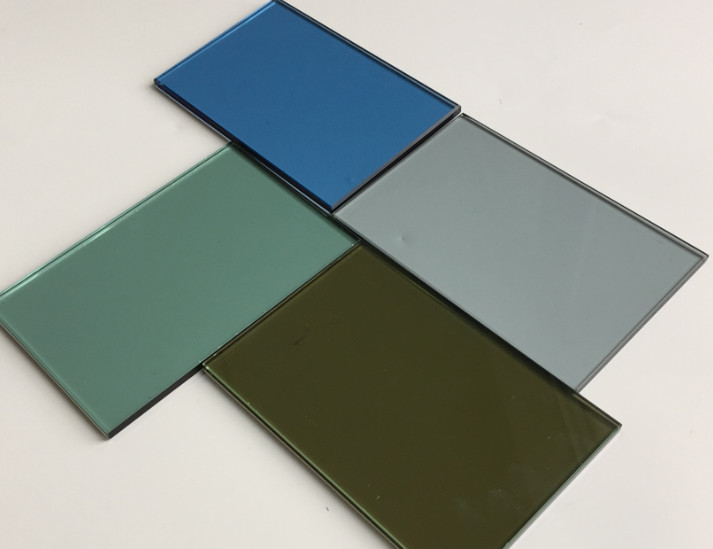 2mm--8mm Low-E Tinted Reflective Glass Used for Building/Car Automobile/Curtain Wall Sun Room