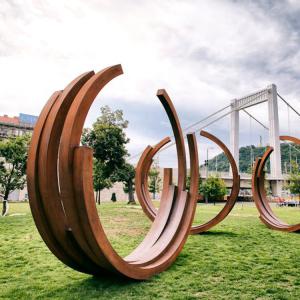 China Large Rustic Ring Corten Steel Sculpture Abstract Metal Art Sculptures on sale