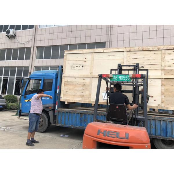 Horizontal 0.75KW 3150mm Wear Plate Cladding Welding Machine