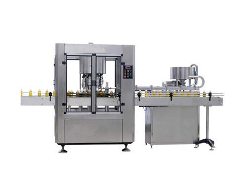 Quality Rotary High Speed Glass / Plastic Bottle Capping Machine With Auto Capper for sale