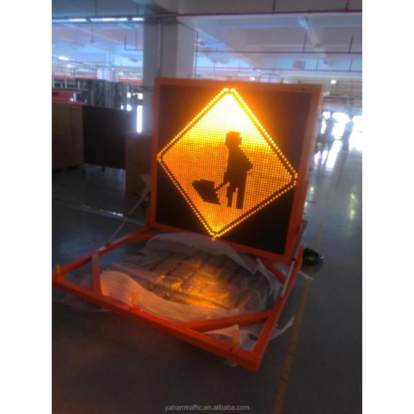 Trailer Mounted Portable VMS Signs LED Changeable Message Signs
