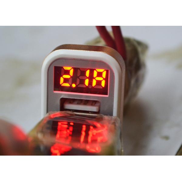 DC 5V 2.1 A Automobile Phone Charger With LED Screen Display Full Metal