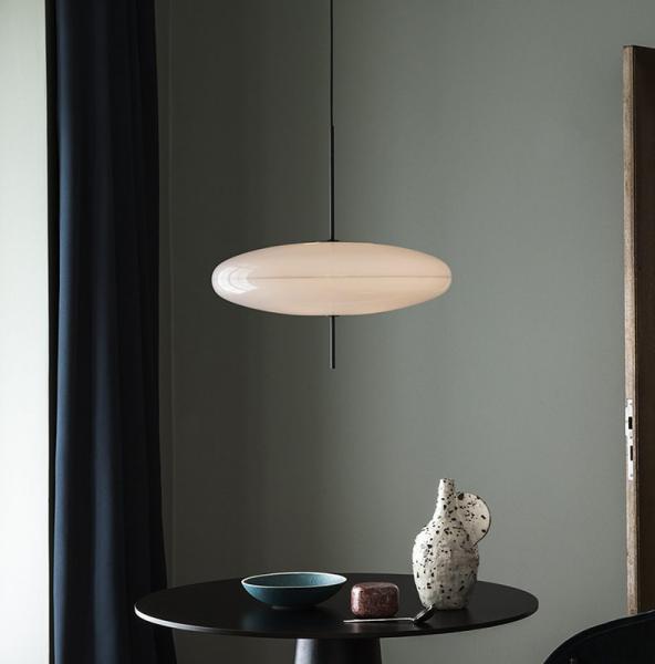 Black And White Flying Saucer Pendant Light Modern Art Bedroom Pendant Lamp(WH-GP-116)