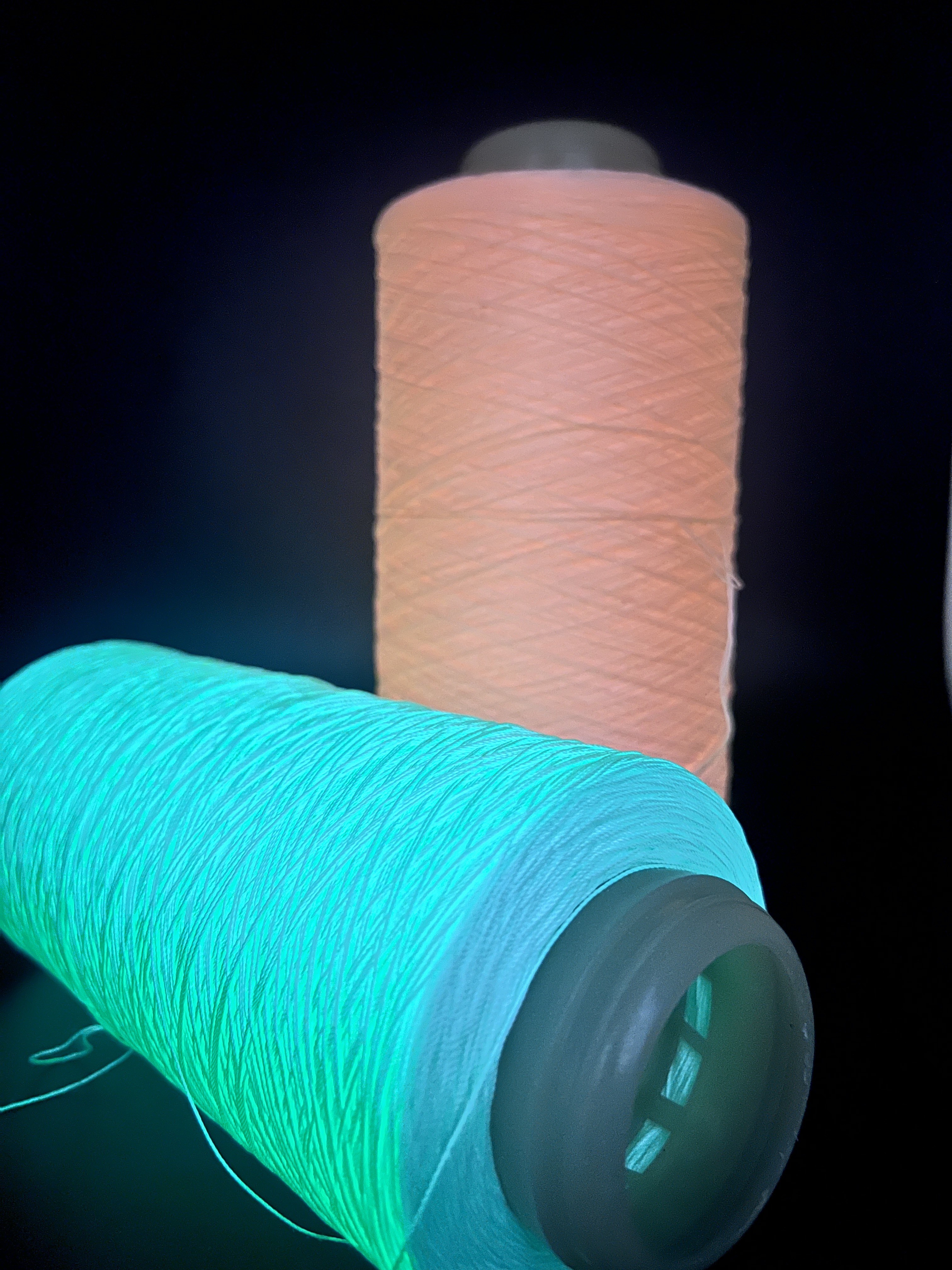 450D Diy Glow Yarn Natural White Fluorescent Knitting eco friendly