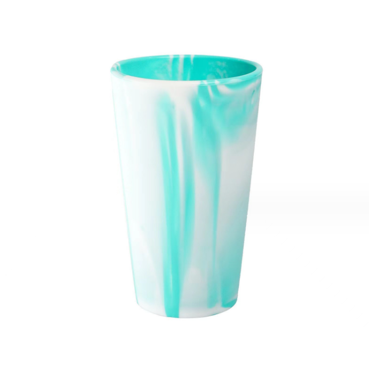 Customize Your Drinking Experience with Our Unbreakable and BPA-Free Silicone Cup