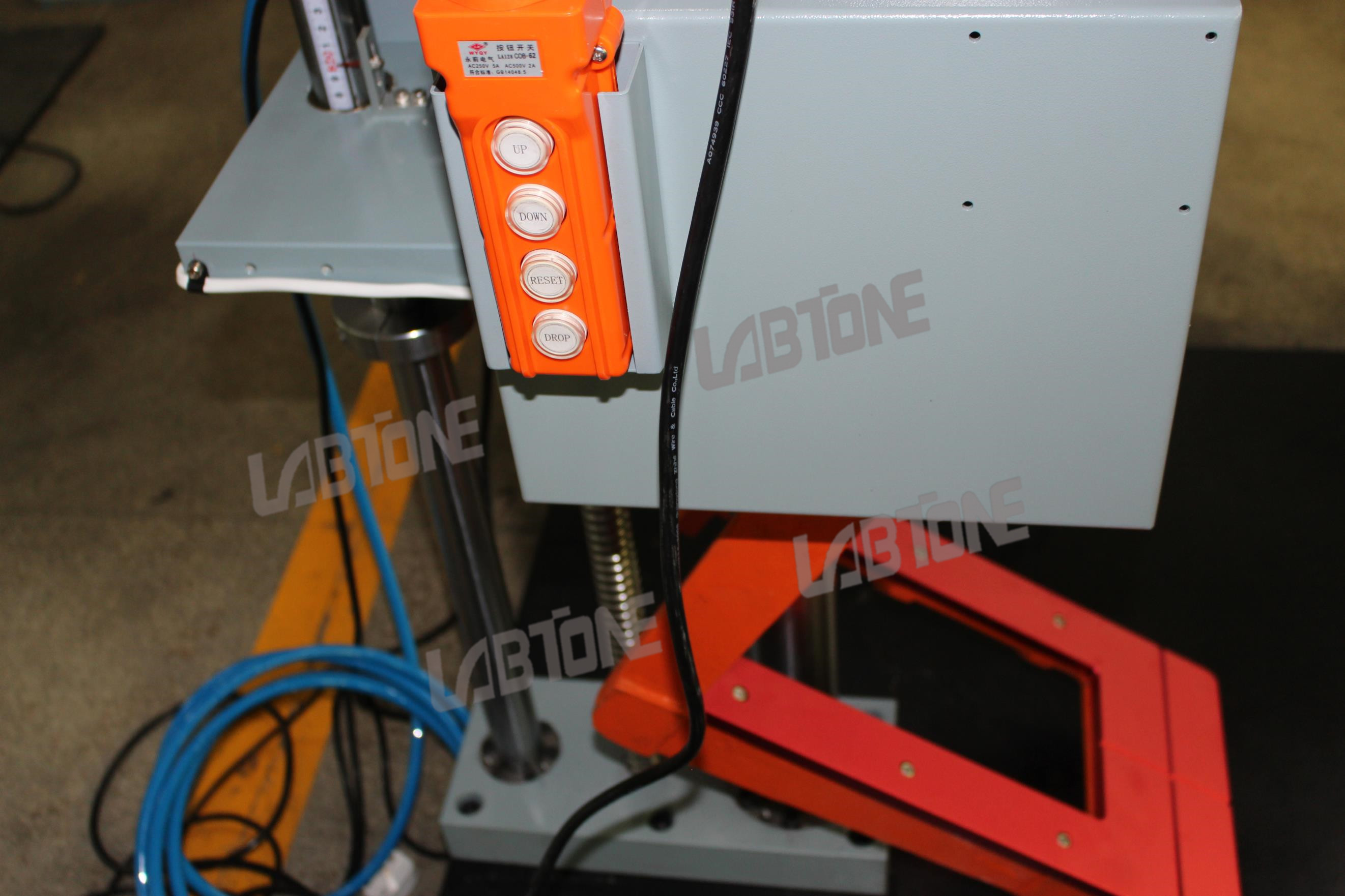 Laboratory Use Packaging Drop Test Machine With 80kg Payload Meets ISTA ASTM IEC