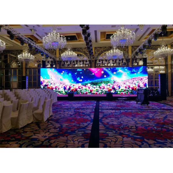 Full Color Indoor Led Display Screen Board 1300cd/sqm Led Tube P2 Front Install