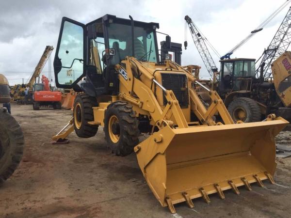 Quality 0.5m³ Bucket Second Hand Backhoe Loaders 3CX JCB Payloader 3 Forward Gears for sale