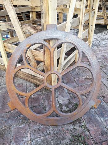 Quality Circle Classical Architectural Antique Round Window Frame For Old House H60xW60CM for sale