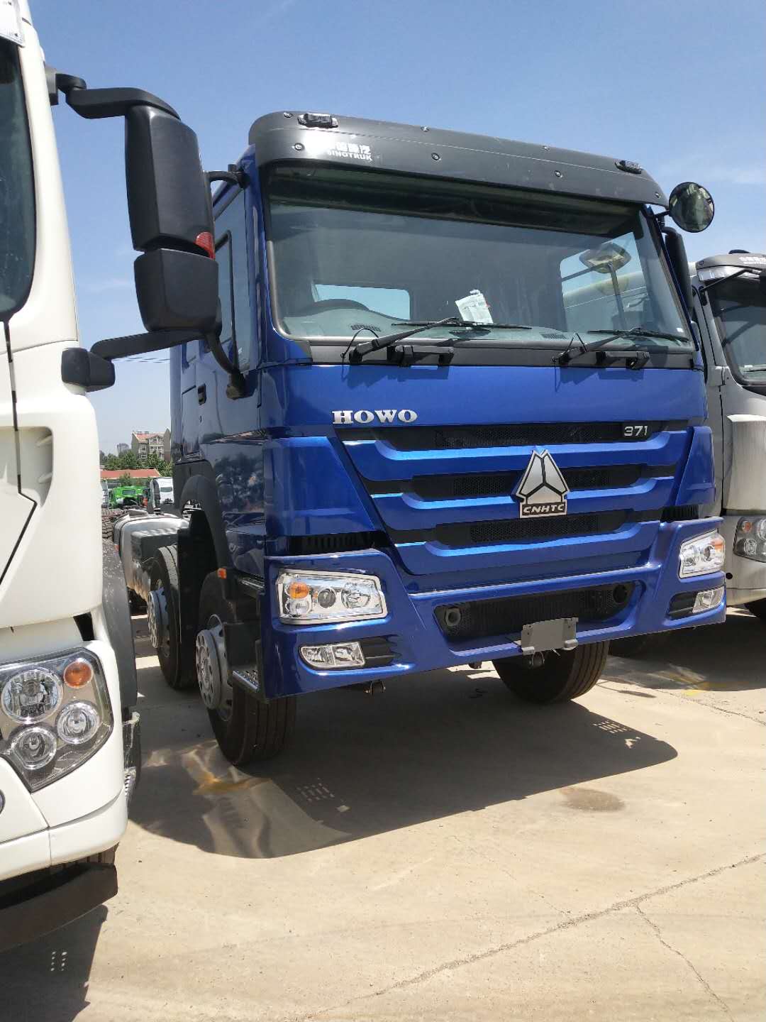 HOWO 8x4 Cargo Truck Chassis