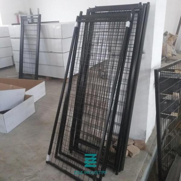 Warehouse Storage Welded Wire Mesh Fence Panels Deck Fence Panels Dog Kennels