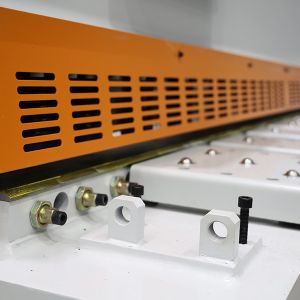 Swing Beam Shear Cutting Machine Hydraulic Shear Machine 6x3200mm