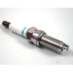 China Nickel Alloy Brush Cutter Spark Plug Bpr6hs E6rtc Spark Plug wholesale