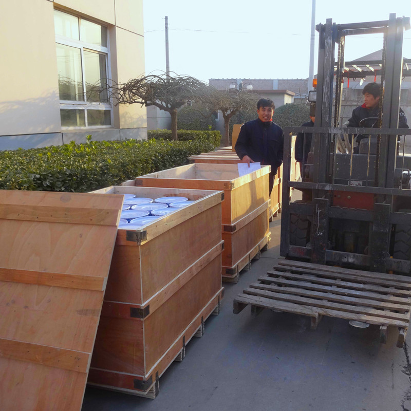 Roll Application Glossy Finish of Environmentally Friendly Products 5-6m2/SET Twice