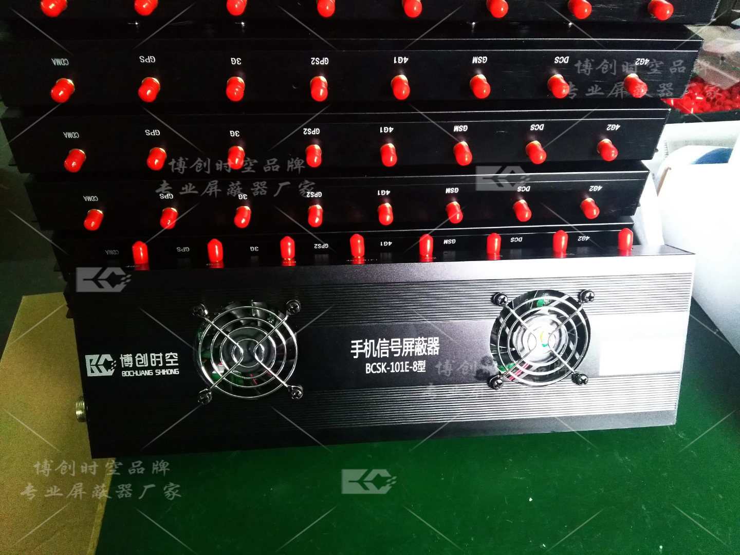 High power 8 frequency 2g, 3G and 4G mobile phones. Wifi wireless signal jammer