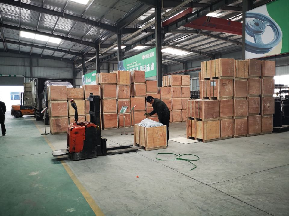Iron Large V Belt Pulley for Power Transmission Customized by Sand Casting Specialist