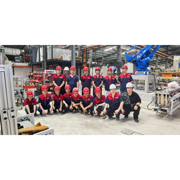 High-Efficiency Cutting Vertical Brick Cutter with Space-Saving Design and Energy-Saving Operation