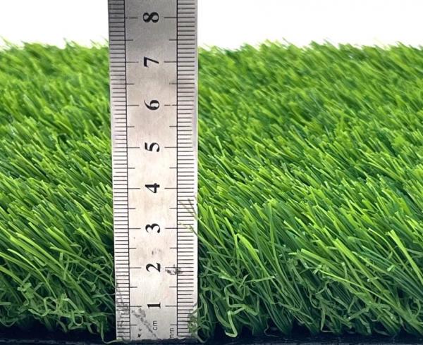 Quality Uv Resistant Comfortable Garden Turf 12000D Artificial Grass For Wedding Backyard for sale