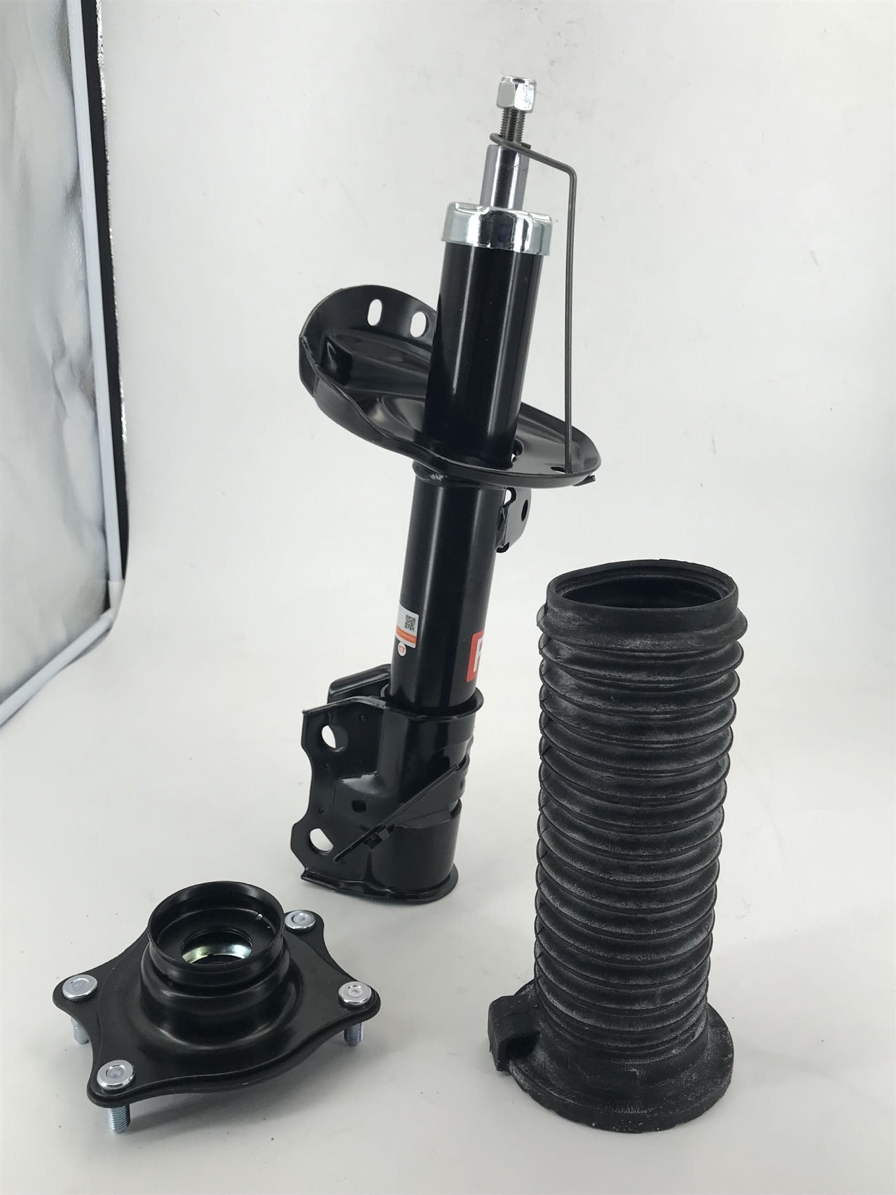 YUBOH Auto Parts Shock Absorber for Honda Fit 05-08 52610-SAG-C02 GD1/3/6/8/G11/G12