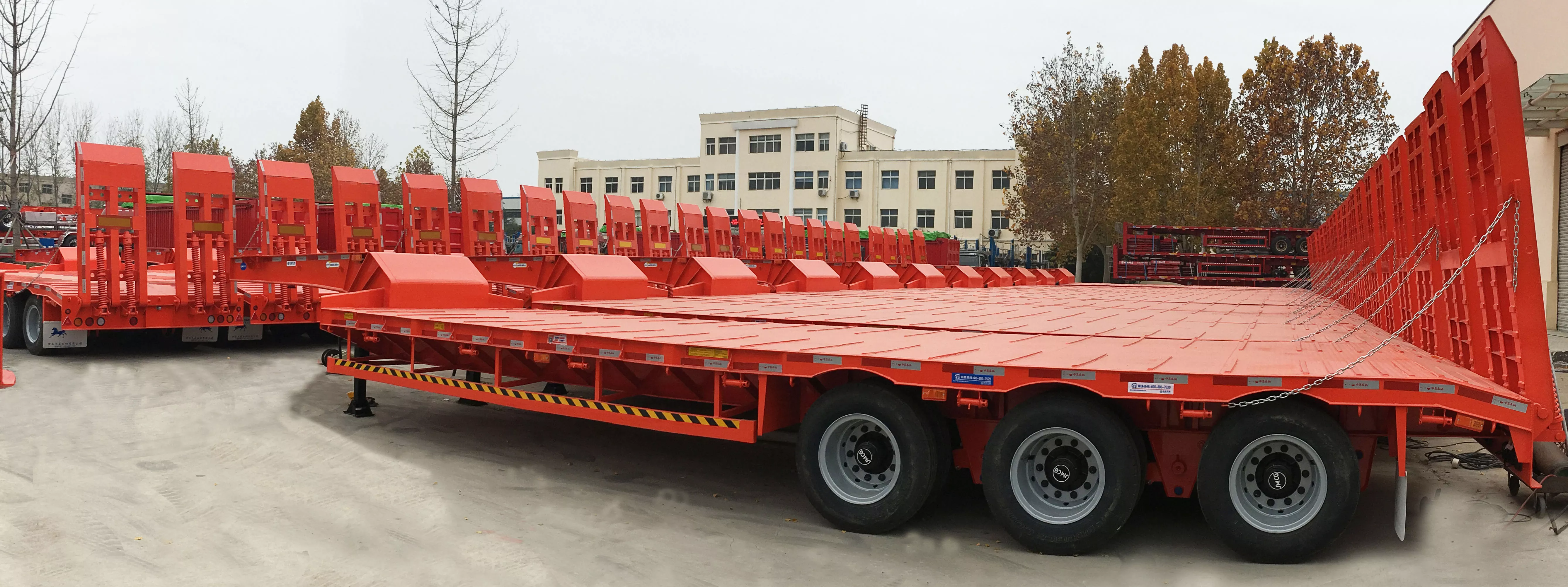 Heavy 1650mm Detachable Gooseneck Lowboy Trailer For Pickup Truck 100T