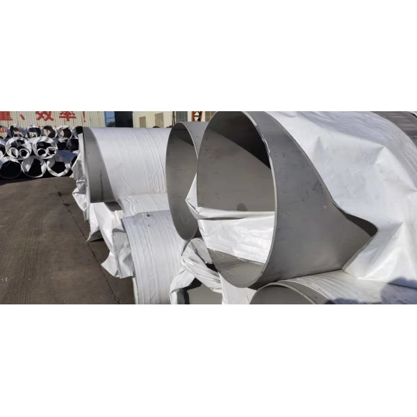 5.8m Seamless Stainless Steel Pipe 12Х18Н9Т 159*6 530*8 273*11 GOST Standard