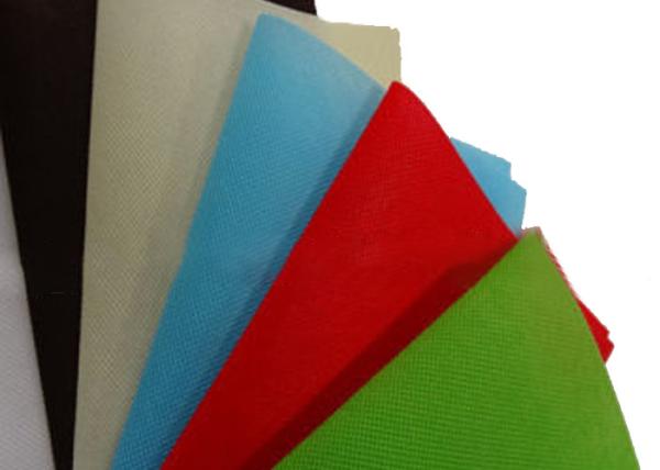 Quality Polypropylene PP Non Woven Fabric Hydrophobic 60g 75g 90g Length Customized for sale