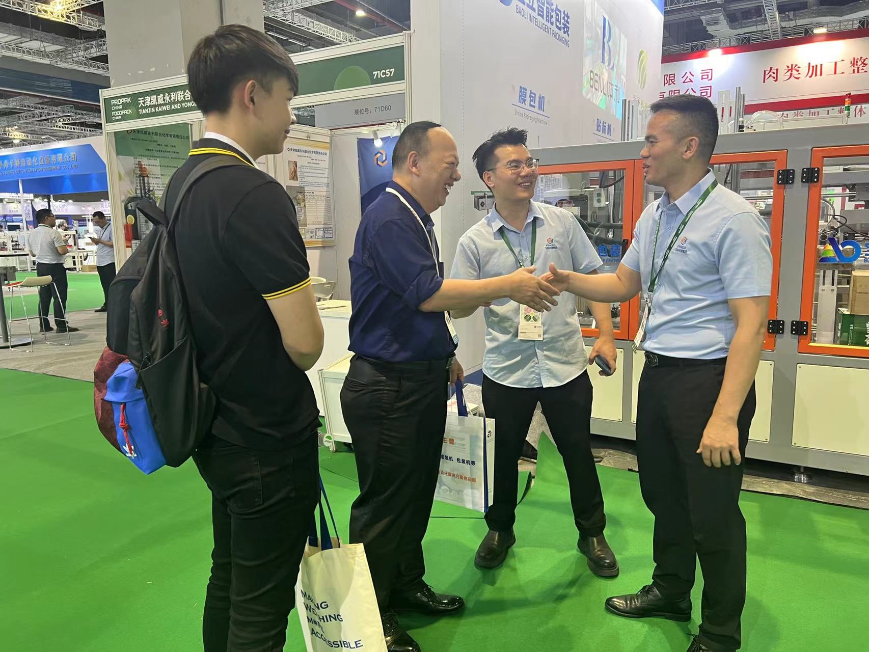 High Speed Automatic Biological Reagent Test Tube Filling Capping Machine for Results