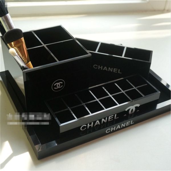 Plexiglass Lipstick Holder Acrylic Lipstick Display Stand Cube Storage Box for Cosmetics