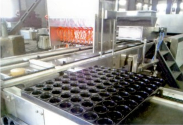 Full Automatic Custard Pie Cake Production Line, Cup Cake Production Machine, Layer Cake Processing Line Equipment