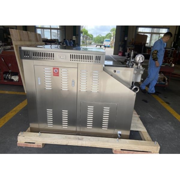 1700kg Capacity 55KW 7000L/H Dairy Homogenizer For Dairy Processing
