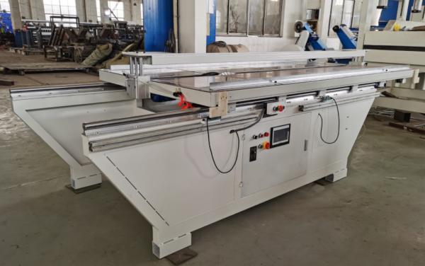 Quality Honeycomb Board V Notching Machine 1800mm 4.4x2x1.4m Installation Dimension for sale